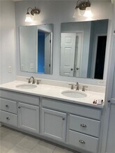 20 Little Rest Rd in South Kingstown, RI - Foto de edificio - Building Photo