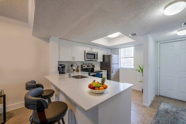 Waterview at Coconut Creek in Coconut Creek, FL - Foto de edificio - Building Photo