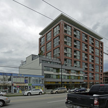 Skyway Tower in Vancouver, BC - Building Photo - Building Photo