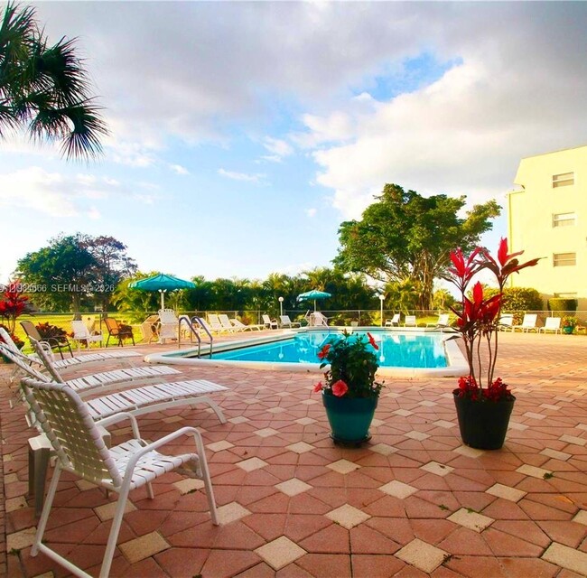 property at 1035 Country Club Dr