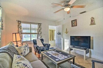 2196 Bell Cheer Dr in Clearwater, FL - Building Photo - Building Photo