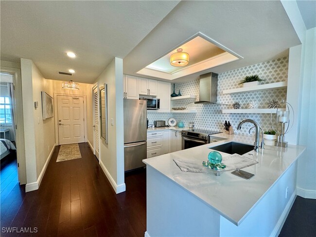 property at 365 5th Ave S