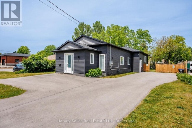 297 Seventh St in Collingwood, ON - Building Photo - Building Photo