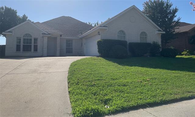 4454 Malvern Hill Rd in Grand Prairie, TX - Building Photo