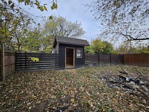 4009 Oliver Ave in Indianapolis, IN - Building Photo - Building Photo