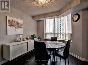 115 Omni Dr in Toronto, ON - Building Photo - Building Photo