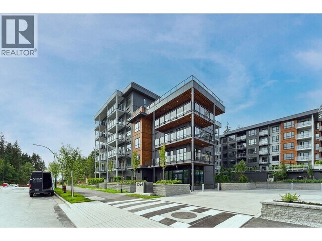 property at 3594-3594 Malsum Dr
