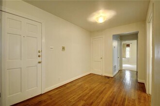 910 E 32nd St in Austin, TX - Building Photo - Building Photo