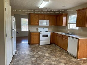 4030 Hollow Springs Tr SE in Loganville, GA - Building Photo - Building Photo
