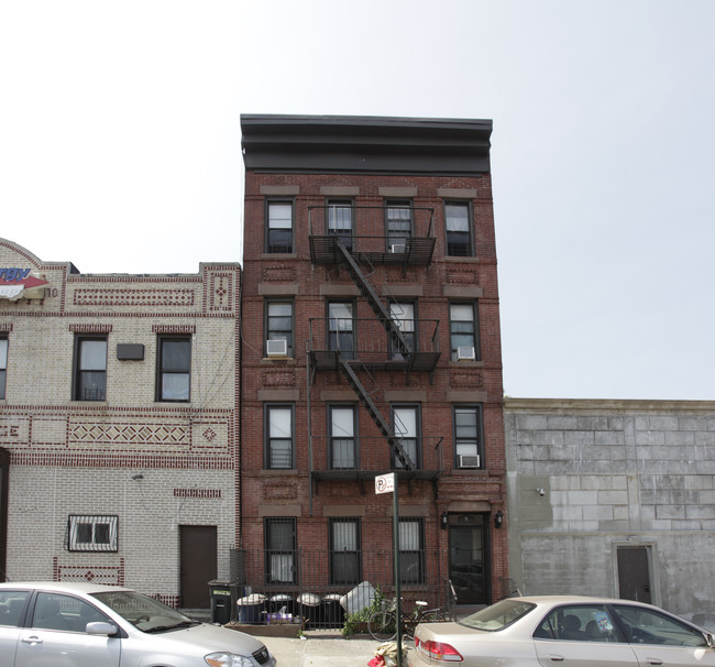 76 Rapelye St in Brooklyn, NY - Building Photo - Building Photo