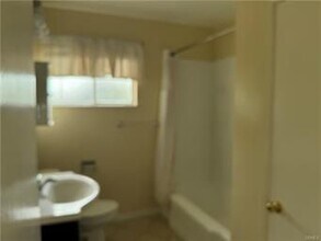 525 Windsor Rd in Arcadia, CA - Building Photo - Building Photo