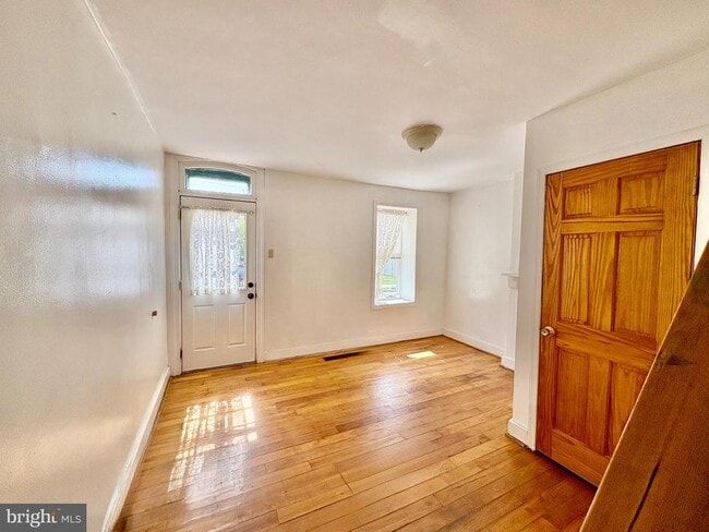 property at 53 E Wood St