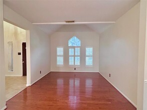 2519 Silver Meadow Dr in Houston, TX - Building Photo - Building Photo