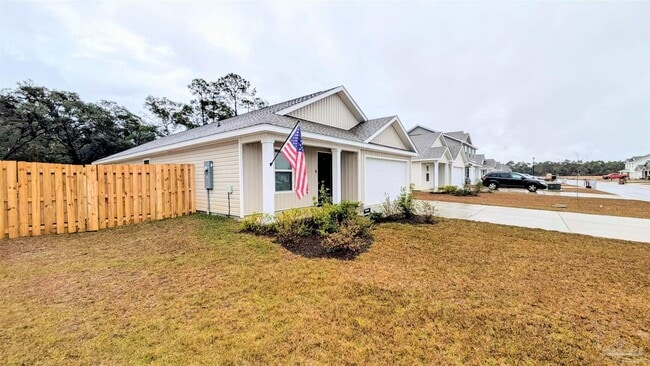 5396 Horizons Edge Ln in Milton, FL - Building Photo - Building Photo