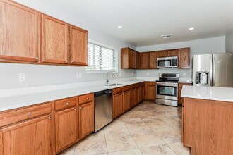 3914 S Ponderosa Dr in Gilbert, AZ - Building Photo - Building Photo