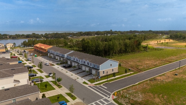 3328 Thicket St in Tavares, FL - Building Photo - Building Photo