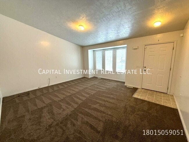 5480 W 4260 S in Salt Lake City, UT - Building Photo - Building Photo