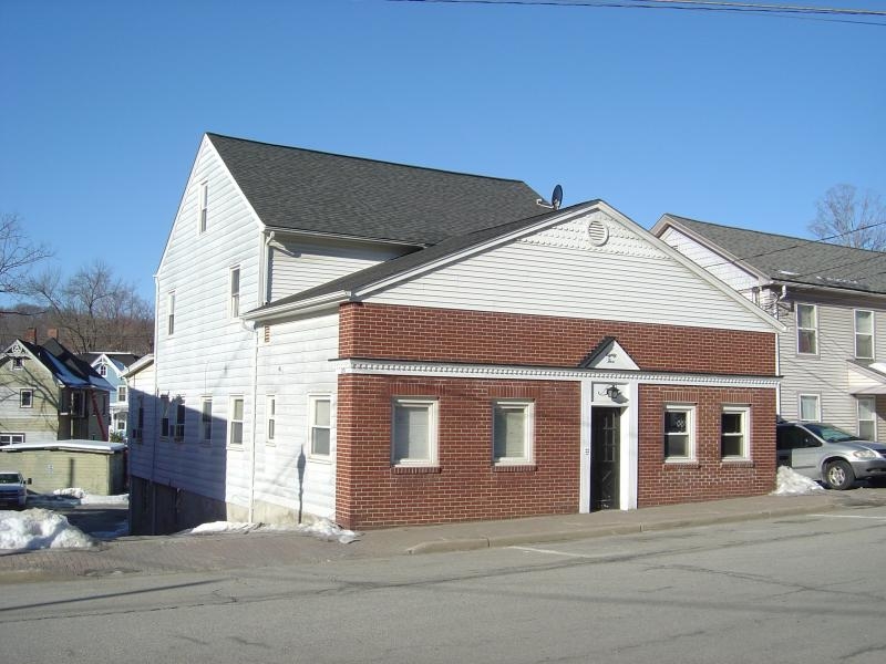 85-87 Main St in Sussex, NJ - Building Photo