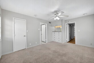 Eastwood Apartments in Austin, TX - Building Photo - Interior Photo