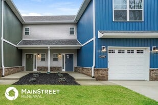 2095 Paddle Wheel Dr in Jeffersonville, IN - Building Photo