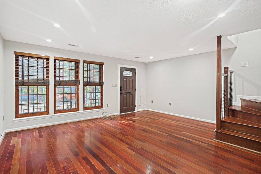 1111 Harvard St NW in Washington, DC - Building Photo