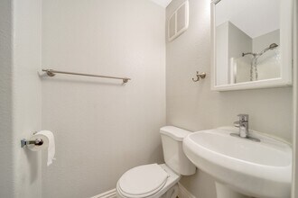 3607-3609 Maple Ave in Oakland, CA - Building Photo - Building Photo