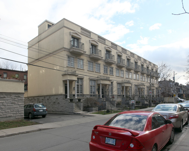 127-145 Massey St