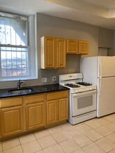 1001 W Fayette St in Baltimore, MD - Building Photo - Building Photo