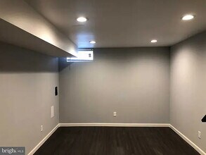 5360 Morris St in Philadelphia, PA - Foto de edificio - Building Photo