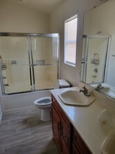 6655 Majestic Pearl Pl in North Las Vegas, NV - Foto de edificio - Building Photo