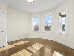 97 Noble Ave in Milford, CT - Building Photo - Building Photo