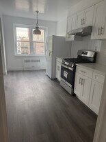 258 Senator St, Unit 2f l in Brooklyn, NY - Building Photo