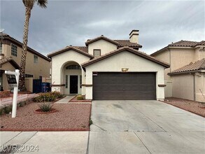 9424 Deer Lodge Ln in Las Vegas, NV - Building Photo - Building Photo