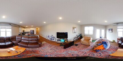2711 30th Ave S in Minneapolis, MN - Building Photo - Building Photo