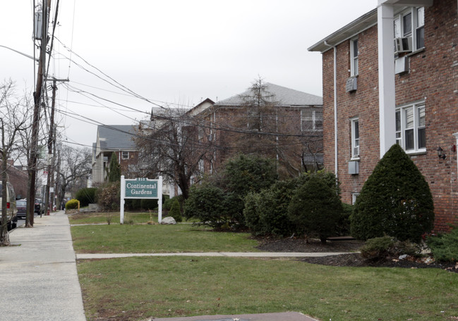 The Continental in Elizabeth, NJ - Building Photo - Building Photo