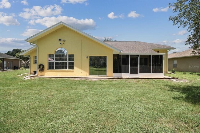 12728 Flamingo Pkwy in Spring Hill, FL - Building Photo - Building Photo