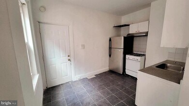 1249 Shackamaxon St in Philadelphia, PA - Building Photo - Building Photo
