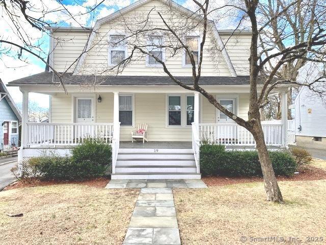 19 Chestnut St in Darien, CT - Foto de edificio