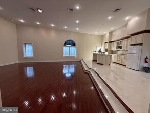 4 N Pearl St in Bridgeton, NJ - Building Photo - Building Photo