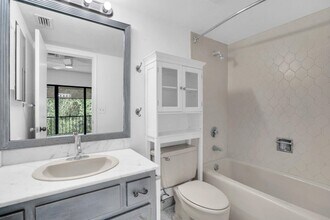 1701 Presidential Way, Unit A201 in West Palm Beach, FL - Building Photo - Building Photo