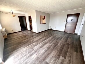 508 Lunar Ln in Carnot-Moon, PA - Building Photo - Building Photo