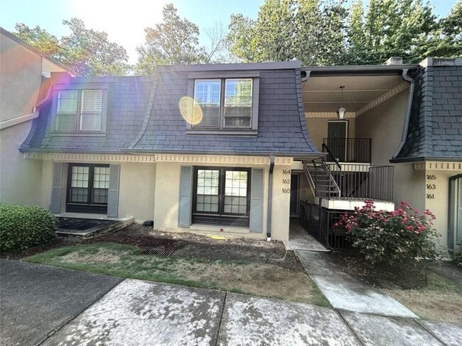 property at 162 Maribeau Square NW