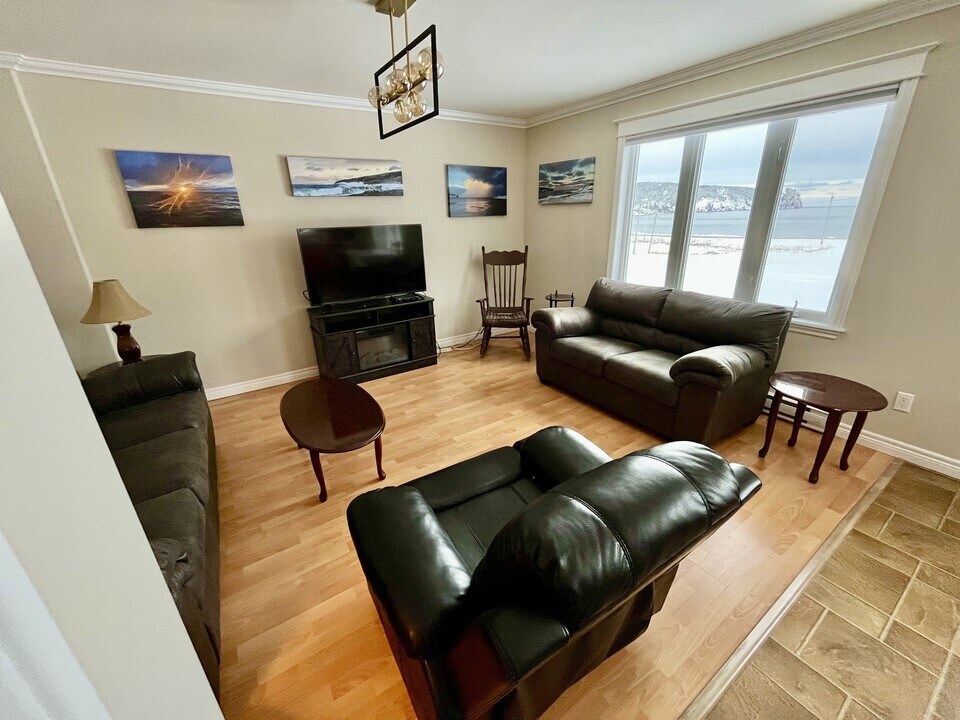 12 Boyley's Ln in Flatrock, NL - Building Photo