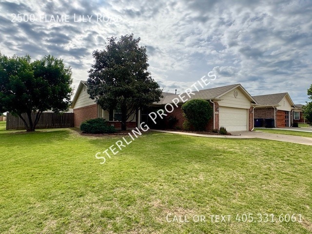 2500 Flame Lily Rd in Oklahoma City, OK - Building Photo - Building Photo