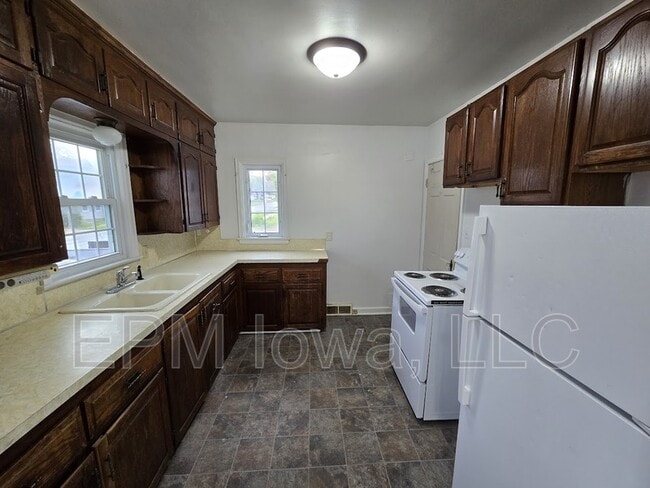 1524 Williston Ave in Waterloo, IA - Building Photo - Building Photo