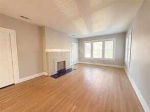 1412 Kings Hwy in Dallas, TX - Building Photo - Building Photo