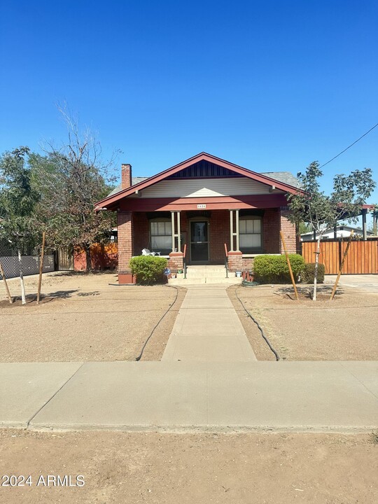 1426 E Sheridan St in Phoenix, AZ - Building Photo