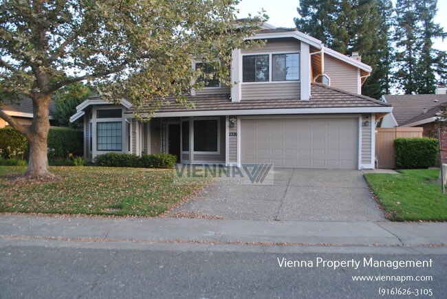 2226 Fort Point Dr