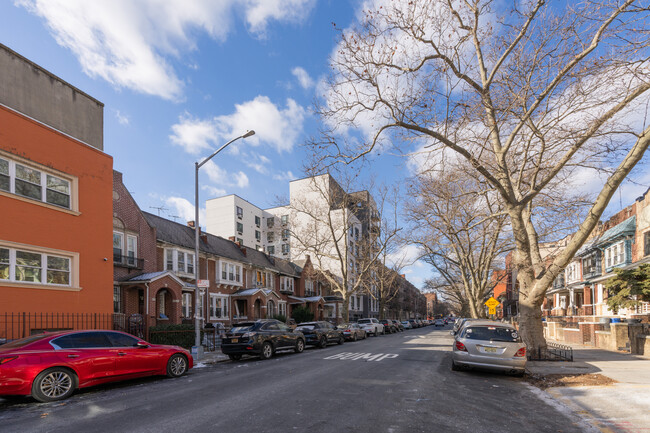 1042 President St in Brooklyn, NY - Building Photo - Building Photo