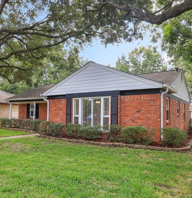 12318 Renwick in Houston, TX - Building Photo - Building Photo